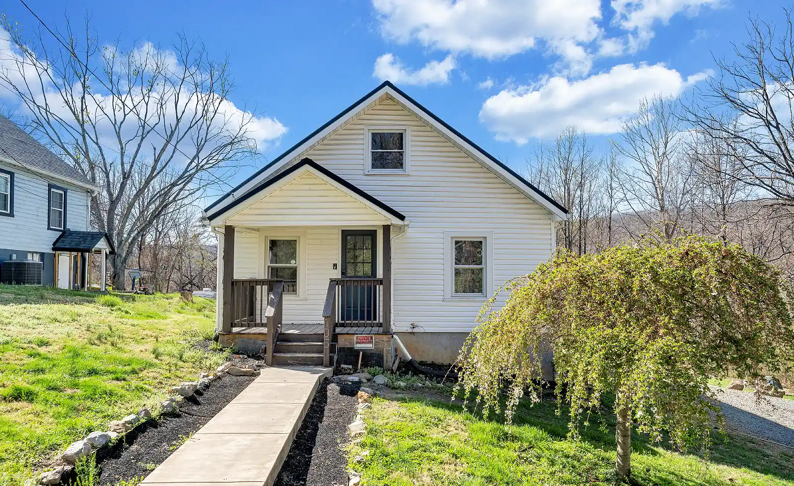 105 Mamie Ave