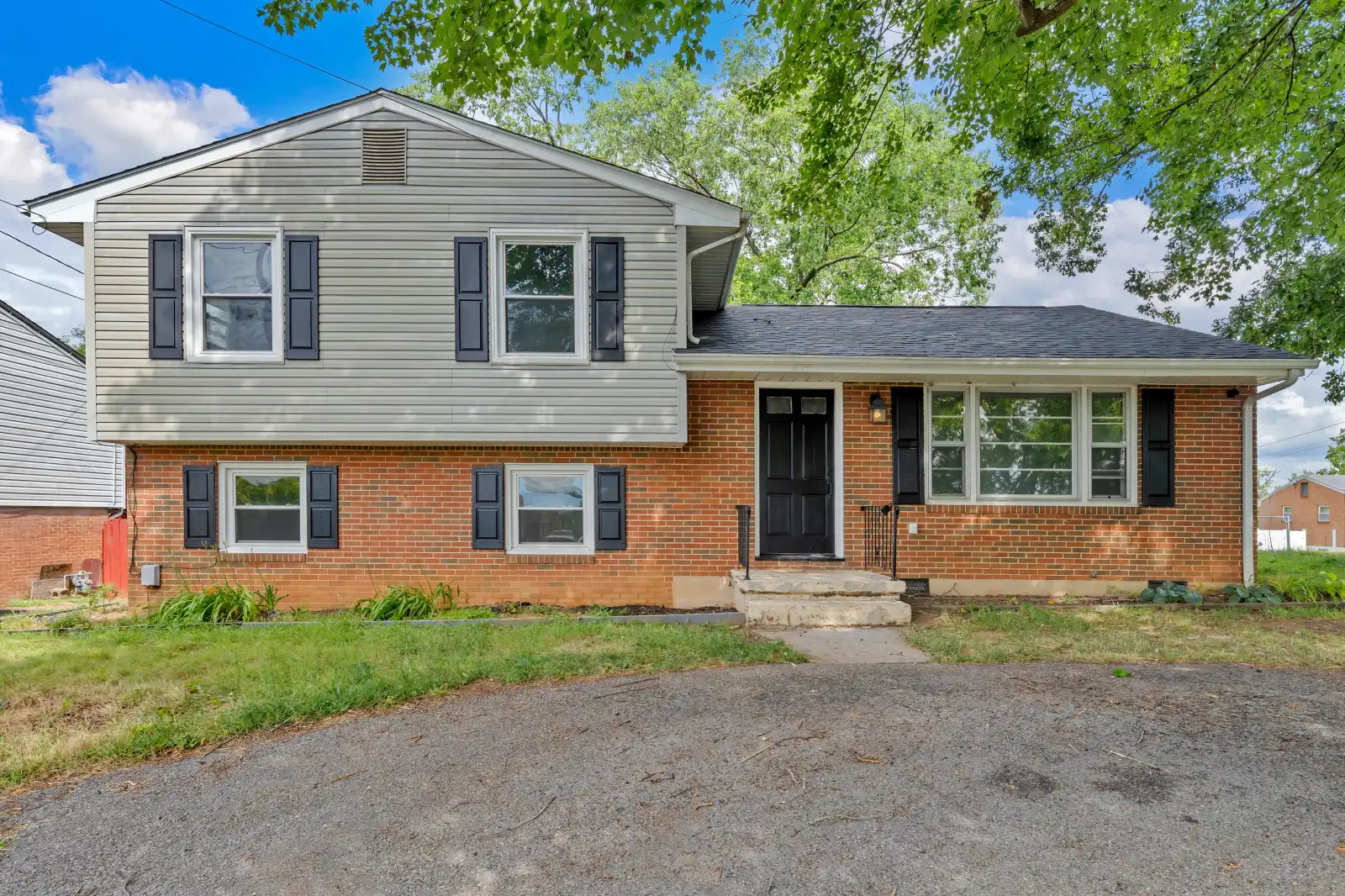678 E Augusta
